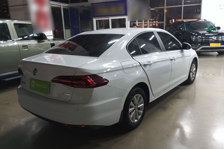 Used Volkswagen Bora 2020 1.5L Manual Fashion Edition
