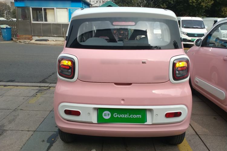 Used Bestune Pony 2024 170km Range Energizing Horse