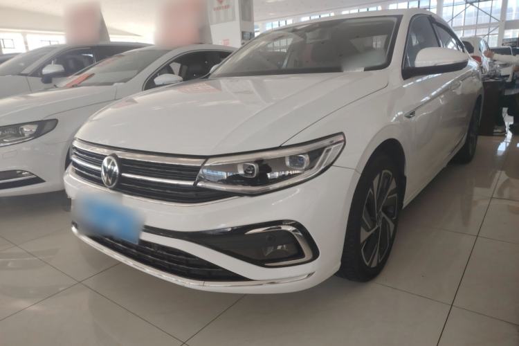 Used Volkswagen Bora 2023 300TSI DSG Prestige Edition