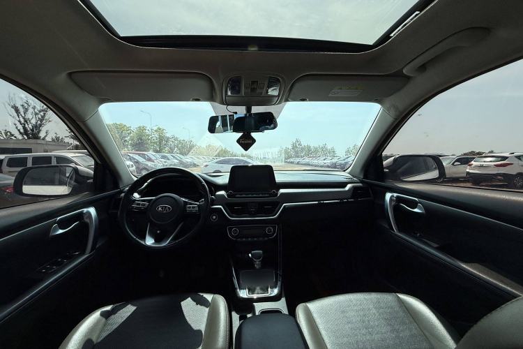 Used Kia Sportage R 2018 2.0L Automatic Smart Luxury Version China V Standard