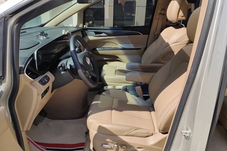 Used Buick GL8 2021 ES Land Cruiser 653T Luxury Edition
