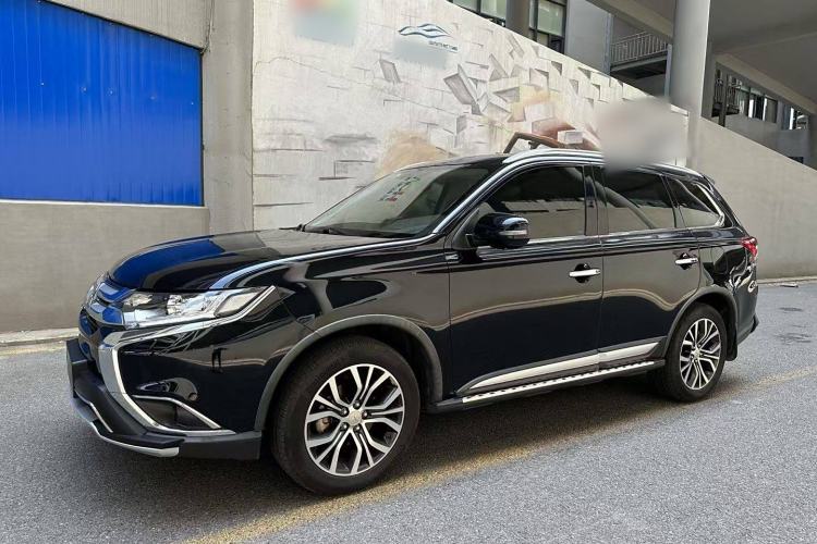 Used Mitsubishi Outlander 2016 2.4L 4x4 Elite Edition 5 Seats
