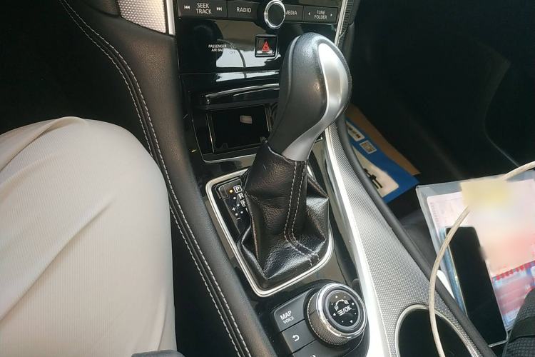 Used Infiniti Q50L 2015 2.0T Enjoyment Edition
