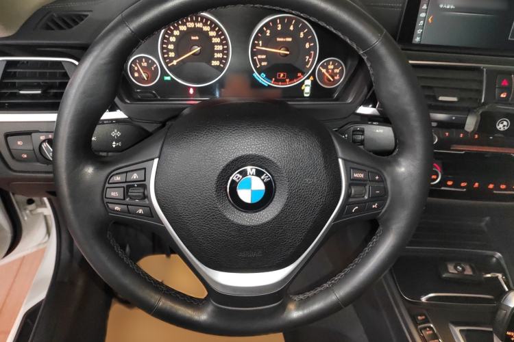 Used BMW 3 Series 2019 320Li Fashion Model

