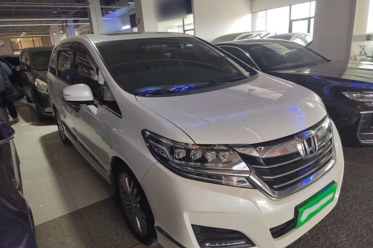 Used Honda Elysion 2016 2.4L Luxury Edition
