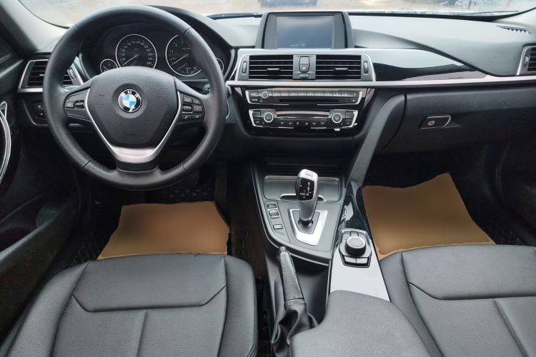 Used BMW 3 Series 2017 320Li Fashion Model
