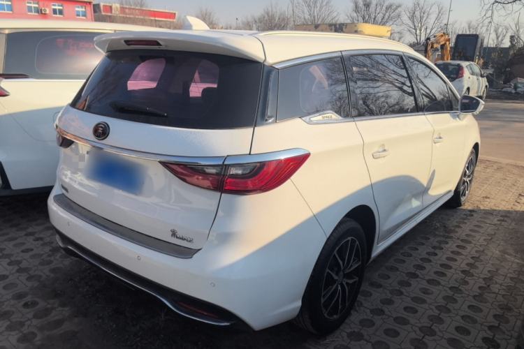Used BYD Song MAX 2017 1.5T Automatic Smart Connect Elite 7-Seater

