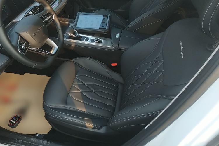 Used Chery Arrizo 8 2025 1.6T DCT Excellence Edition
