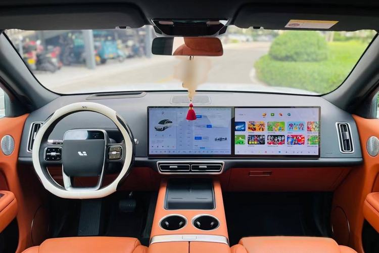 Used Li Auto L7 2023 Air model
