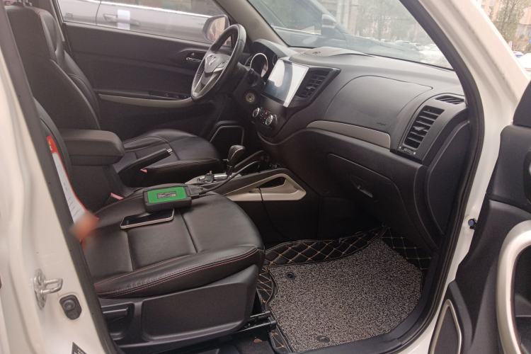 Used Changan CS35 2014 1.6L Automatic Luxury Model China IV Standard