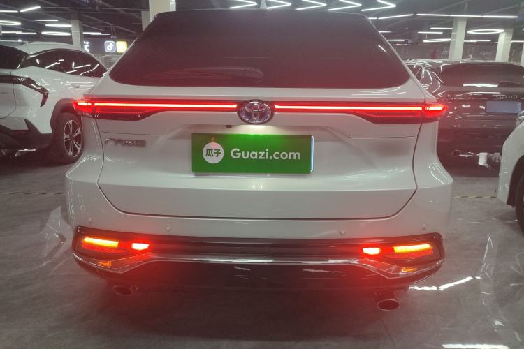 Used Toyota Venza 2023 2.5L Smart Electric Hybrid Dual-Drive Prestige Version
