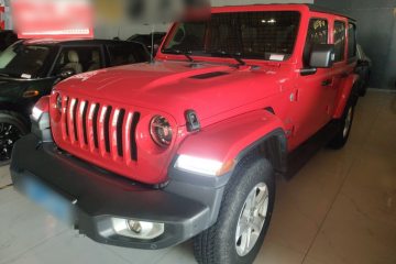 Used Jeep Wrangler 2019 2.0T Sahara Four-Door Version China VI Emission Standard
