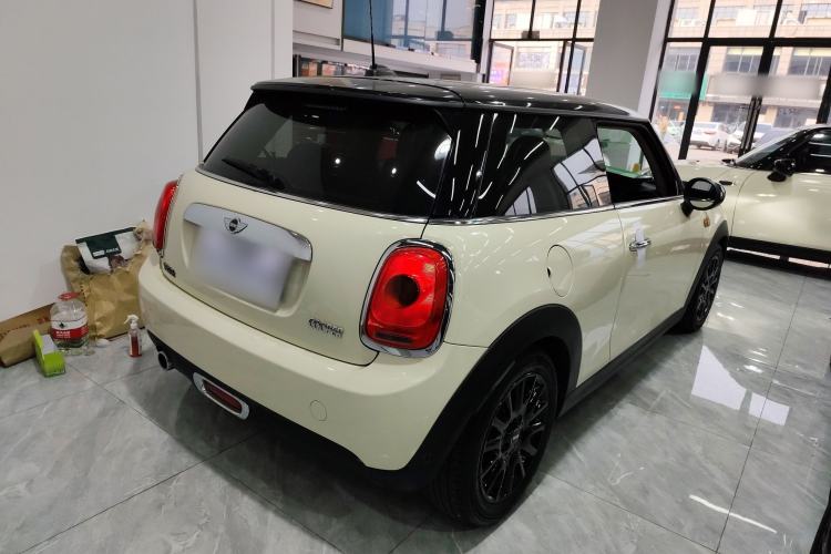 Used  MINI 2016 1.5T COOPER
