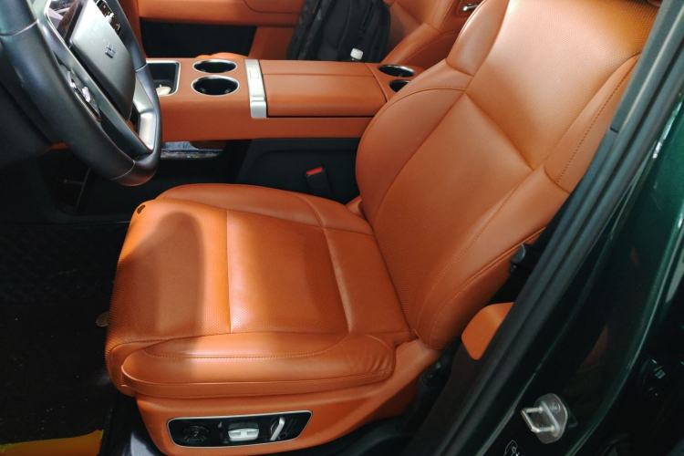 Used Li Auto L8 2023 Pro Model
