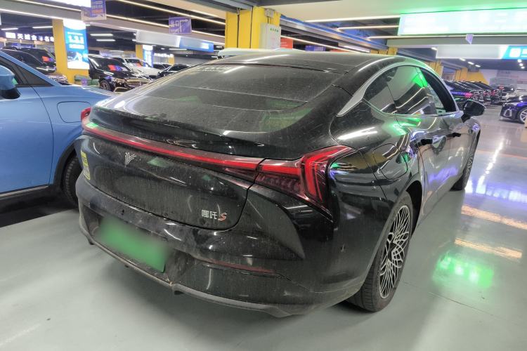 Used NETA S 2022 Pure Electric 715 km Range Rear-Wheel Drive Mid-Range Version
