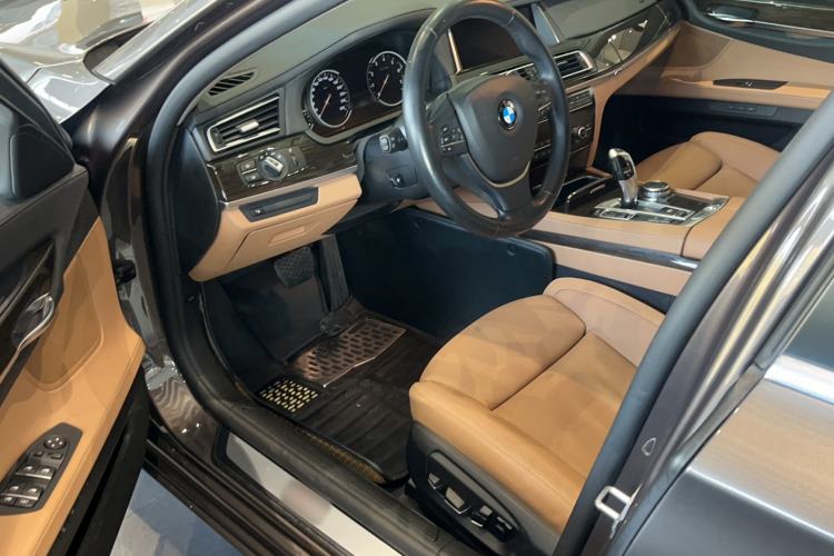 Used BMW 7 Series 2013 740Li Leading Model