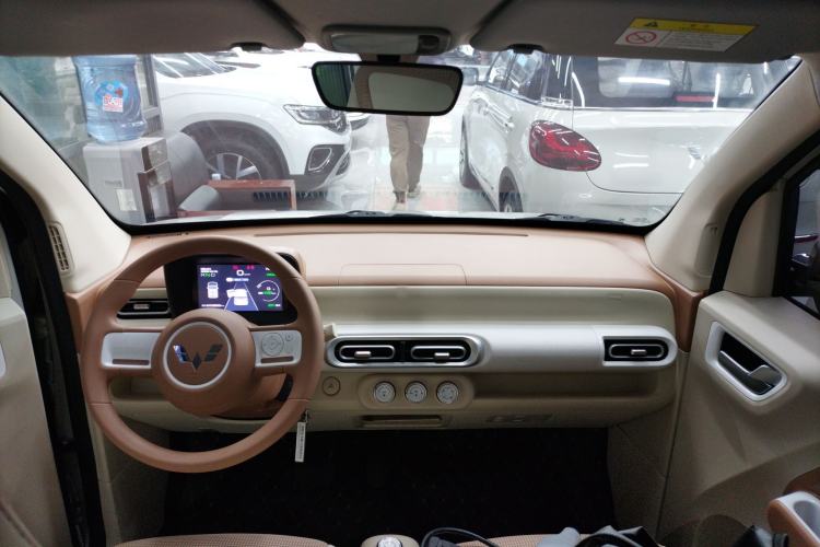 Used Wuling Hongguang MINIEV 2024 3rd Generation 215km Youth Edition