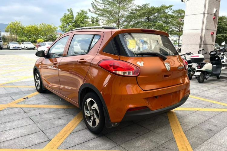 Used Baojun 310 2017 1.5L Automatic Fashion Model
