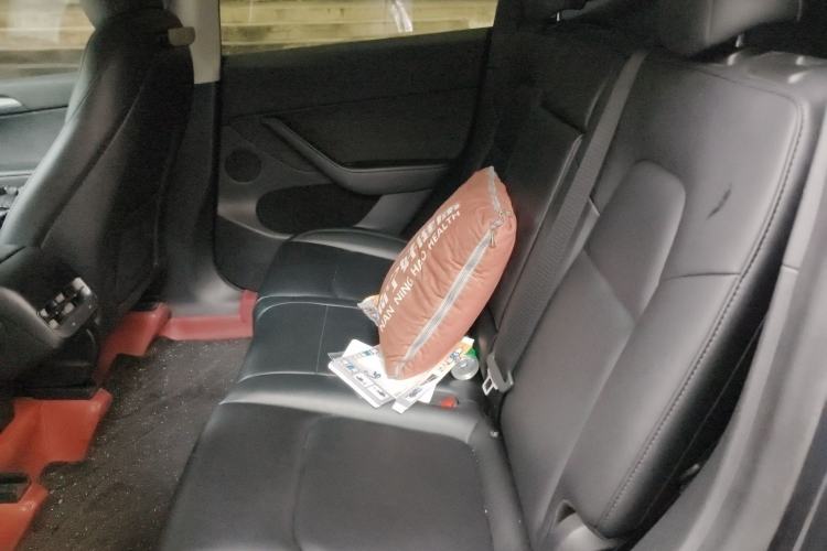 Used Tesla Model Y 2024 Rear-Wheel-Drive Version
