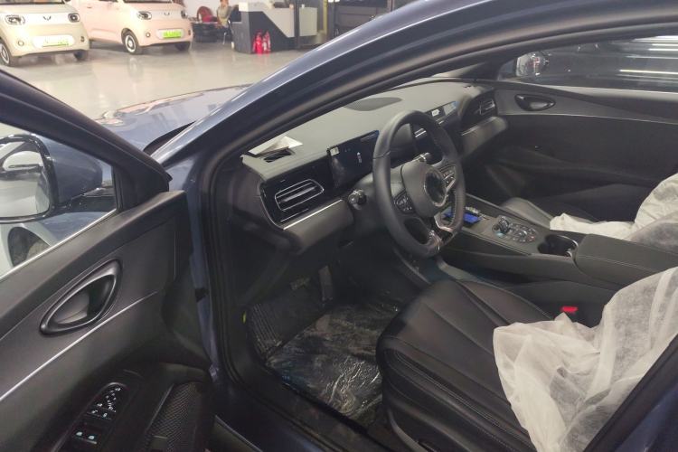 Used BYD Seal 06 New Energy 2024 DM-i 120KM Luxury Model
