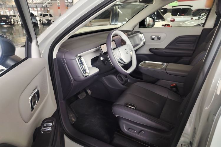 Used Leapmotor B10 2025 510 Joyful Edition
