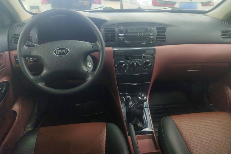 Used BYD F3 2012 Energy-Saving Edition 1.5L Manual Comfort Model
