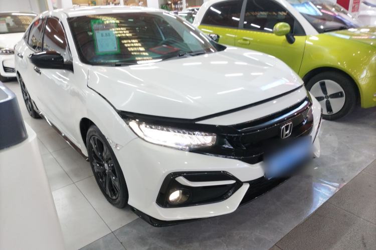 Used Honda Civic 2021 HATCHBACK 220TURBO CVT Trendy Cool Edition