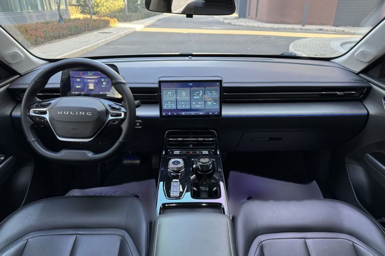 Used Wuling Xingguang 2023 70 Standard Edition
