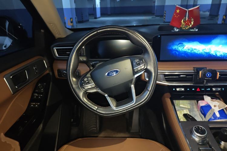 Used Ford Explorer 2023 EcoBoost 285 Four-Wheel Drive Stylish Plus Version 7 Seats