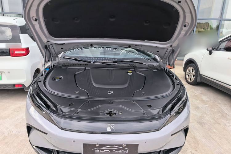 Used BYD Han 2025 EV with 701 km of Laser Radar-Enabled Intelligent Driving
