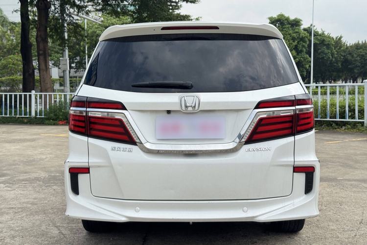 Used Honda Elysion 2016 2.4L Classic Edition
