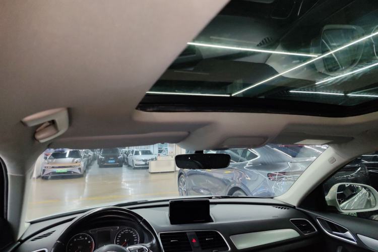 Used Audi Q3 2017 30 TFSI Fashion Model
