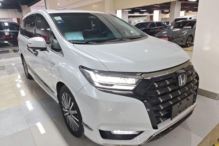 Used Honda Elysion 2024 2.0L eHEV Luxury Edition
