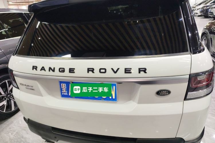 Used Land Rover Range Rover Sport 2014 3.0 V6 SC Gasoline Version HSE
