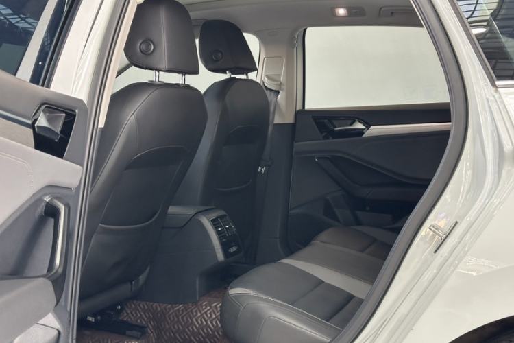 Used Volkswagen Sagitar 2021 280TSI DSG Excellence Edition
