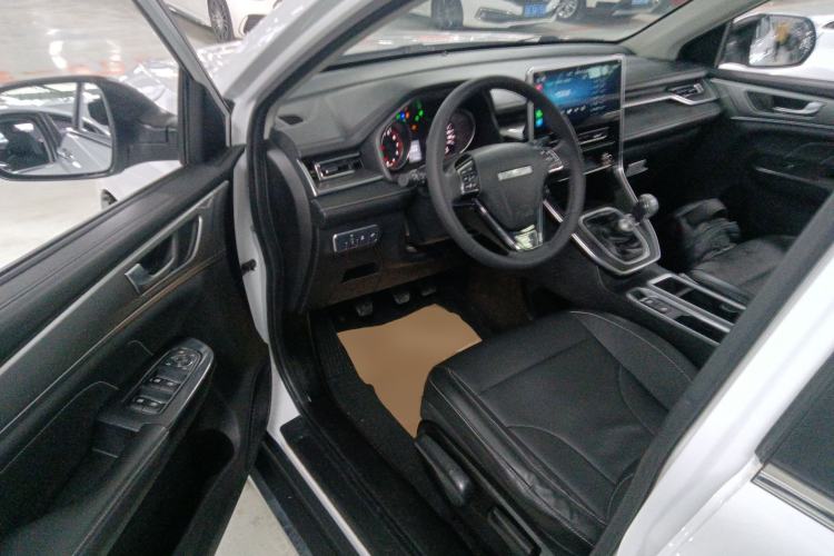 Used Haval M6 2021 PLUS 1.5T Manual Luxury Smart Connectivity Model