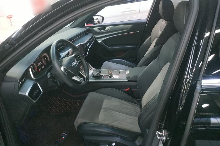 Used Audi A6L 2023 40 TFSI Luxury Dynamic Model
