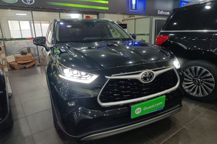 Used Toyota Highlander 2024 2.5L Smart Electric Hybrid Dual-Engine Four-Wheel Drive Prestige Version – 7 Seats
