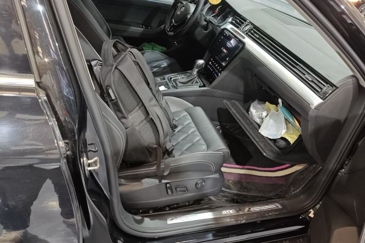 Used Volkswagen Magotan GTE Plug-in Hybrid 2020 GTE Luxury Model
