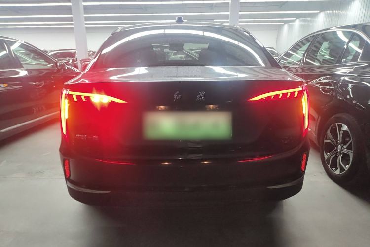 Used Hongqi E-QM5 2022 431 km Charge & Enjoy Edition
