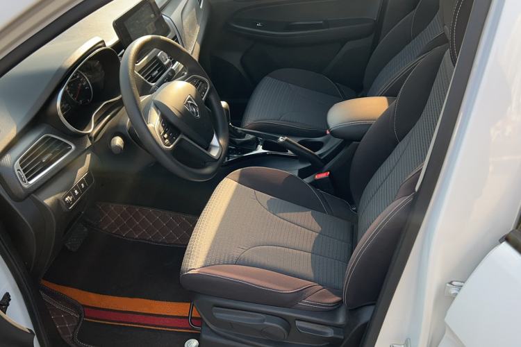 Used Baojun 730 2019 1.5T CVT Fashion Model 7 Seats China VI Emission Standard
