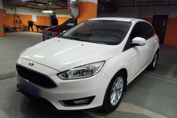 Used Ford Focus 2015 Hatchback EcoBoost 125 Automatic Supreme Style Edition