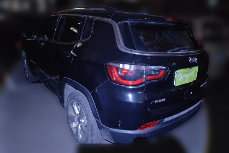 Used  Compass 2020 220T Automatic Leading Edition