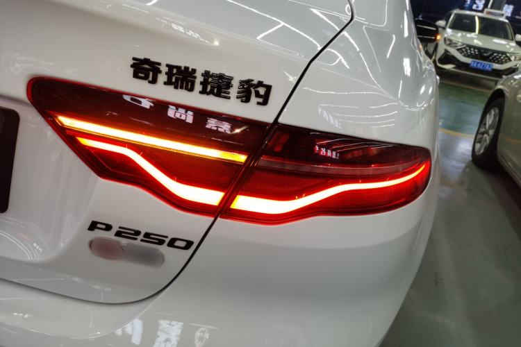 Used Jaguar XEL 2024 2.0T 250 PS R-DYNAMIC S Ebony Black Sport Edition
