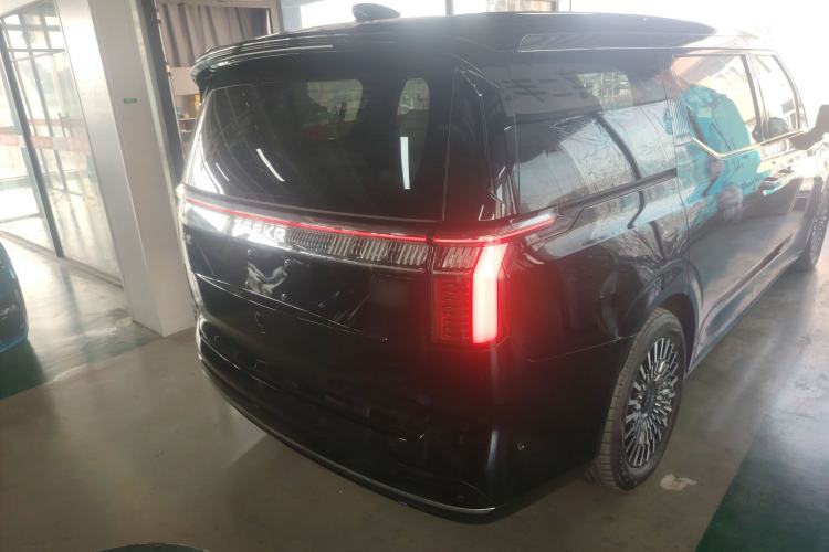 Used Zeekr 009 2022 ME Edition
