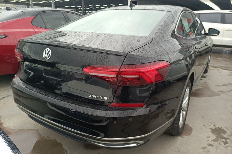 Used Volkswagen Passat 2019 330TSI Elite Edition China VI
