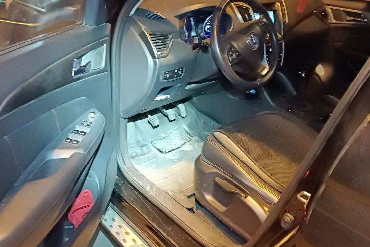 Used Changan CS75 2016 2.0L Manual Luxury Version China V Standard
