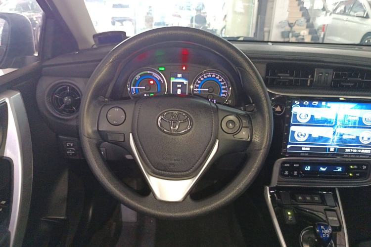 Used Toyota Levin 2017 Revised Dual-Engine 1.8H GS E-CVT Elite Sunroof Version China V Standard
