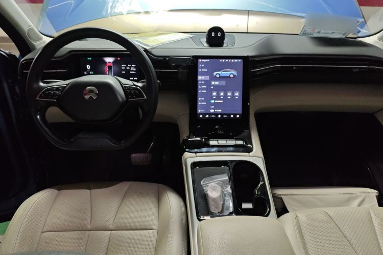 Used Nio ES8 2018 355 km Base Version 7-Seater Edition
