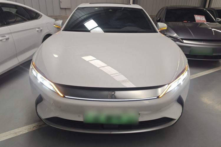 Used BYD Han 2020 EV Long-Range Luxury Model
